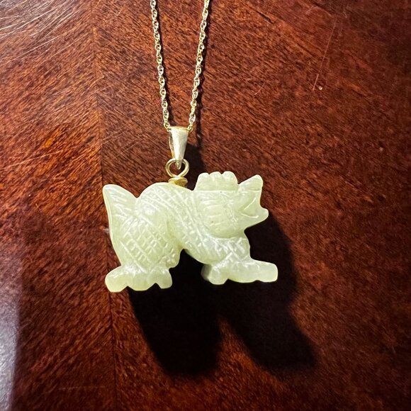 Carved Jade Dragon Pendant Necklace On 14K Gold Chain Unique Elegant  Jewelry - Picture 3 of 11